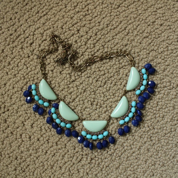Jewelry - Statement Necklace